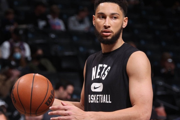 本-西蒙斯与经纪人解约引震动：29岁状元郎或就此告别NBA